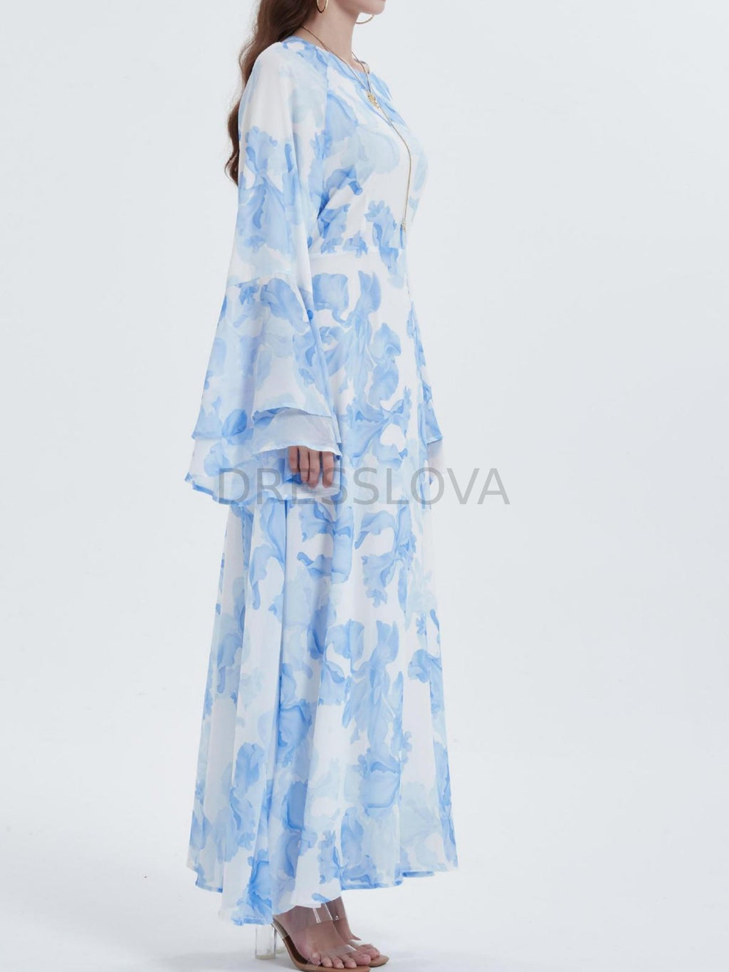 Vestido de chiffon estampado com manga flare              Write a Review