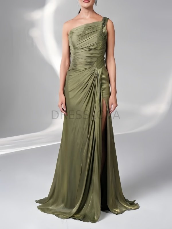 Vestido de baile longo de cetim com decote ombro a ombro e corte A              Write a Review